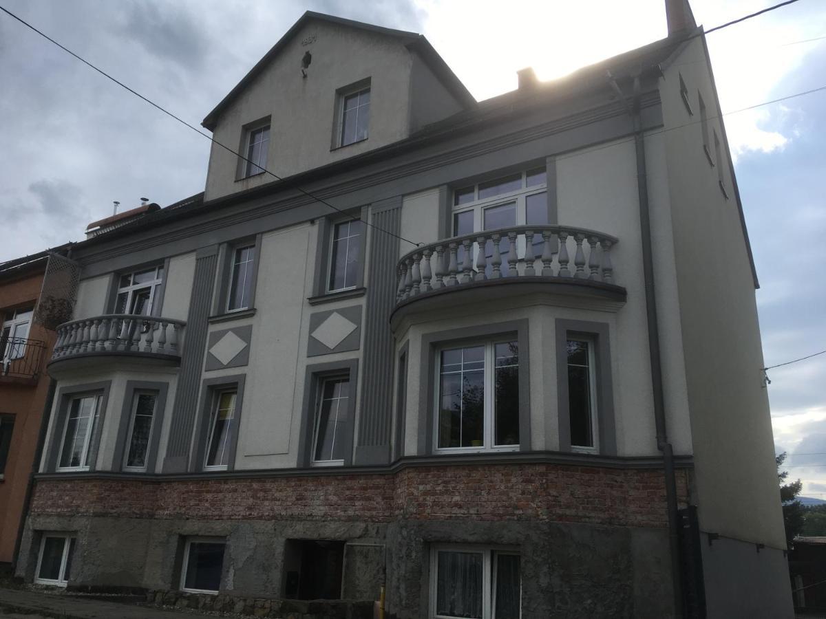Green Apartment House Bielsko-Biala Exterior photo